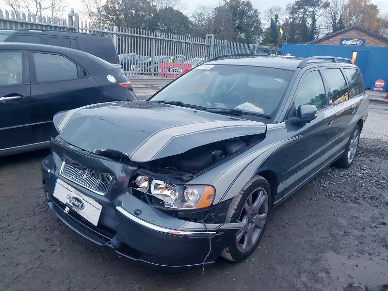 2006 VOLVO V70 D5 SE 5DR GEARTRONIC [185] for sale at Copart WOLVERHAMPTON