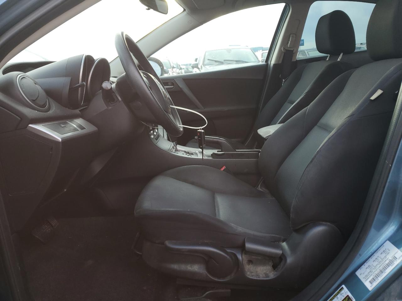 2011 Mazda 3 I VIN: JM1BL1VF8B1468994 Lot: 93475455