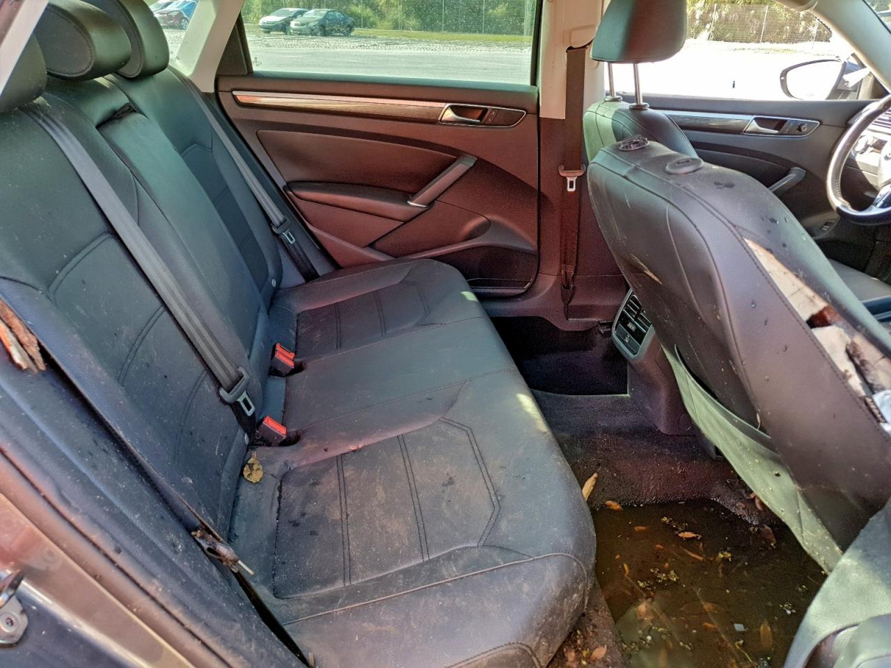 2017 Volkswagen Passat Se VIN: 1VWBT7A33HC054577 Lot: 94057075