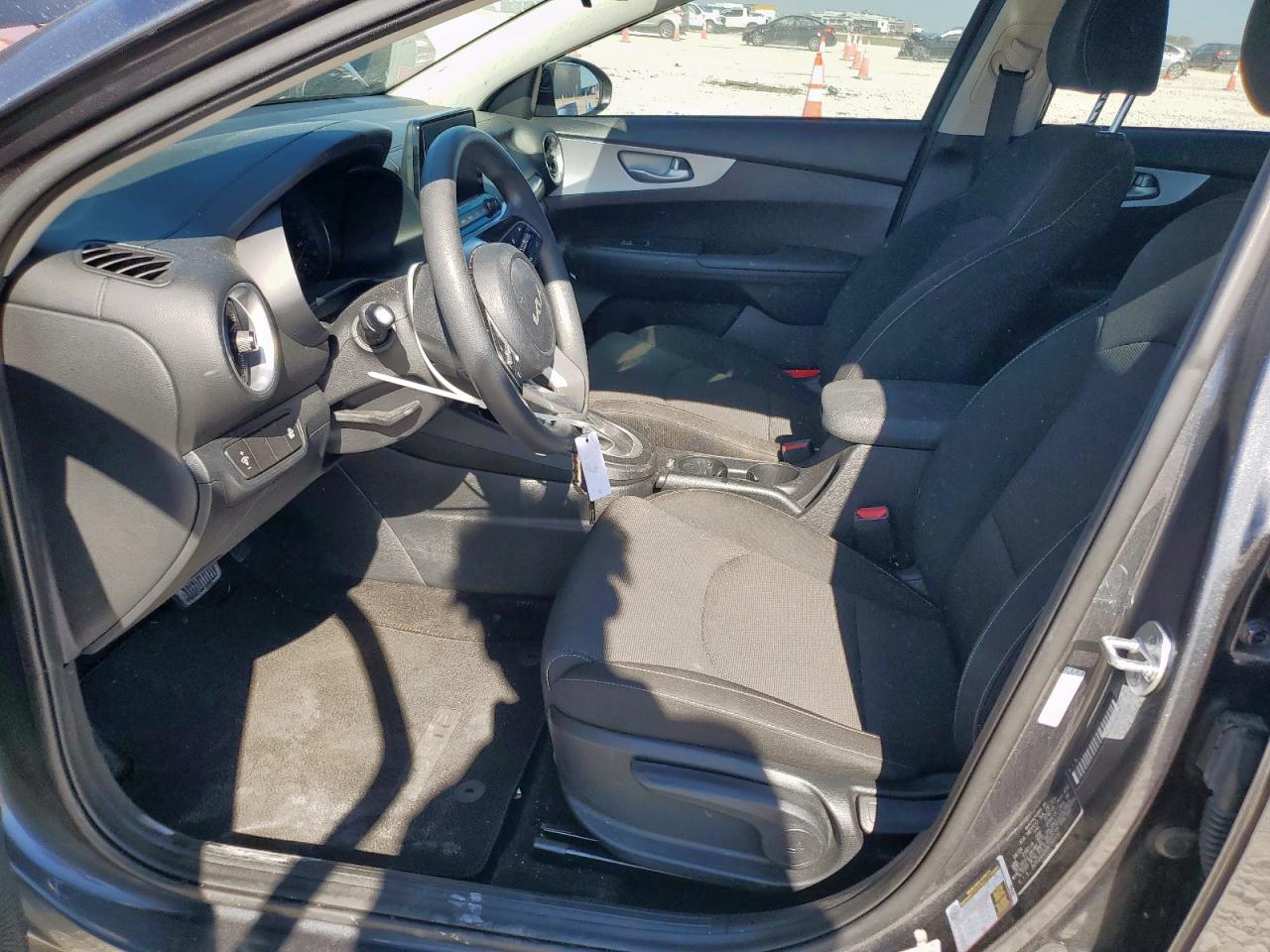 2024 Kia Forte Lx VIN: 3KPF24AD6RE795556 Lot: 91291945