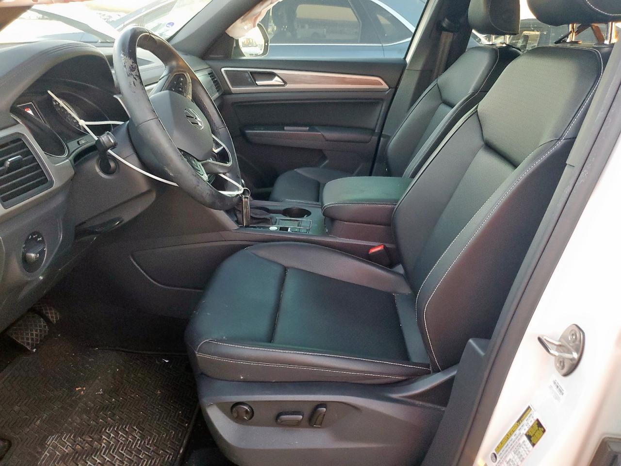 2020 Volkswagen Atlas Cross Sport Se VIN: 1V23C2CA2LC226269 Lot: 89859325