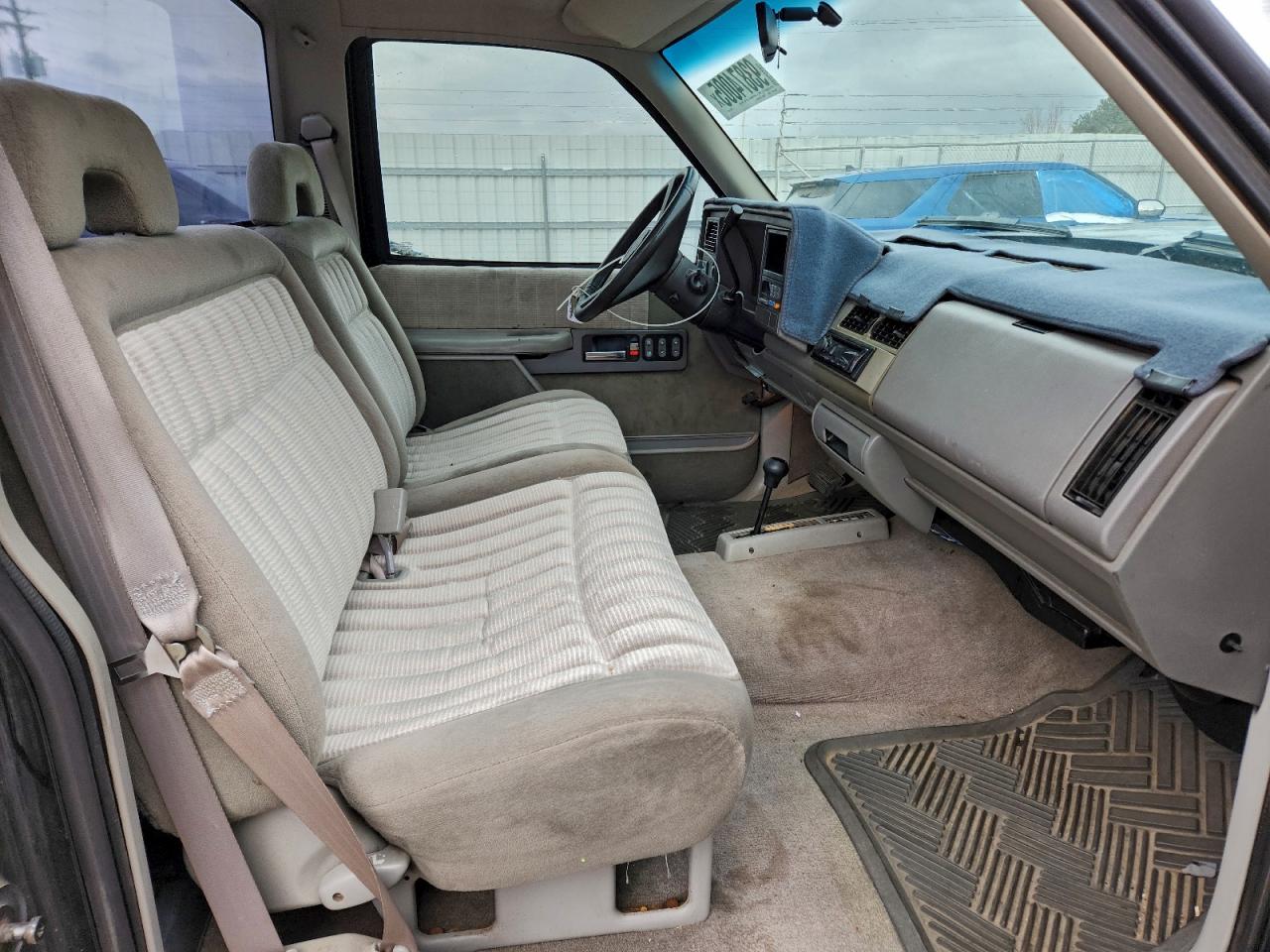 1994 Chevrolet Gmt-400 K1500 VIN: 1GCEK14K5RZ125814 Lot: 93874005