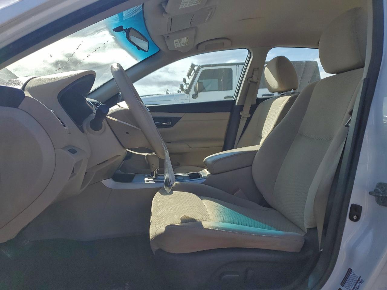 2015 Nissan Altima 2.5 VIN: 1N4AL3AP8FN917763 Lot: 94259505