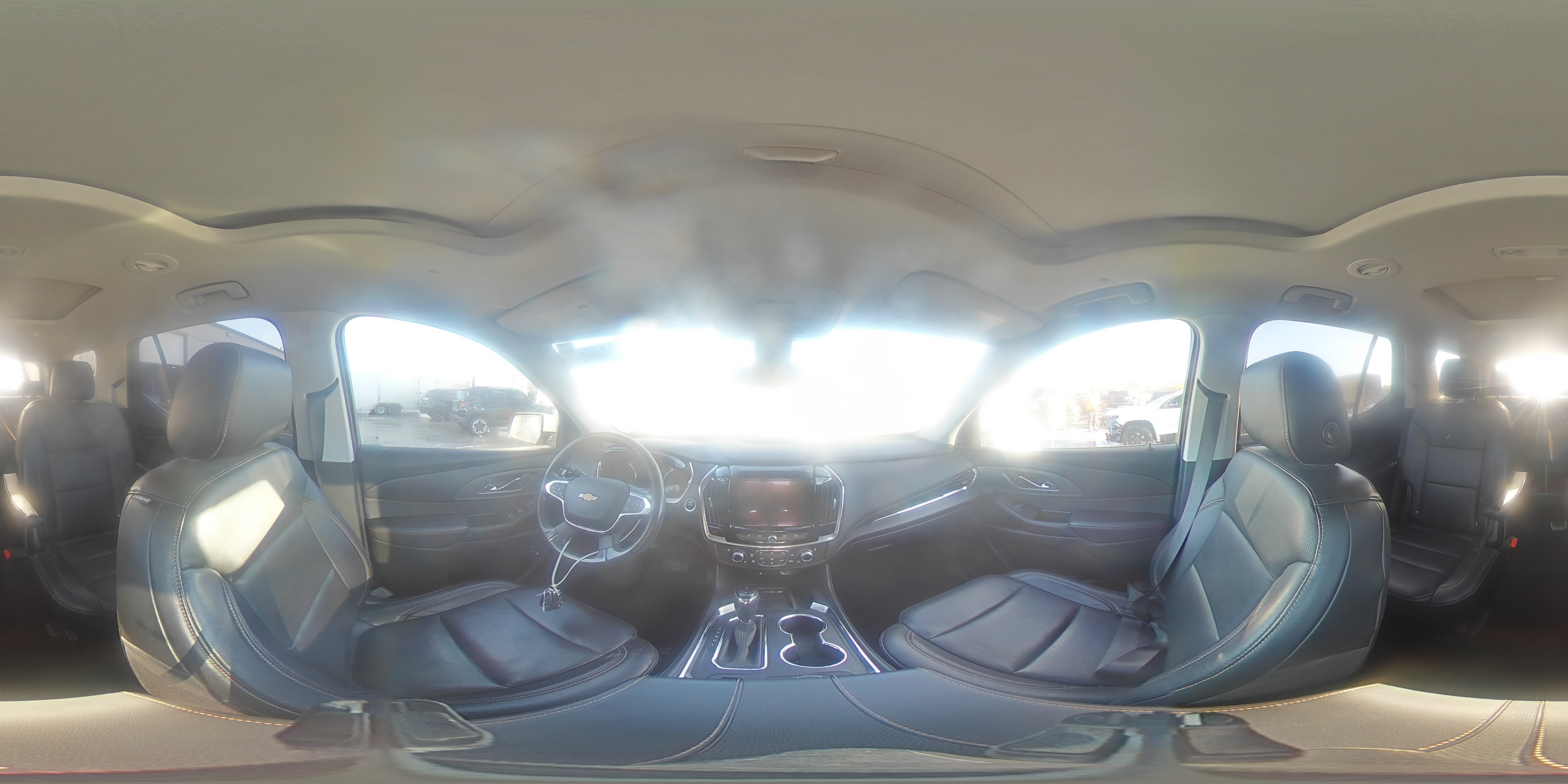 2018 Chevrolet Traverse Premier VIN: 1GNERKKW4JJ213285 Lot: 92440475