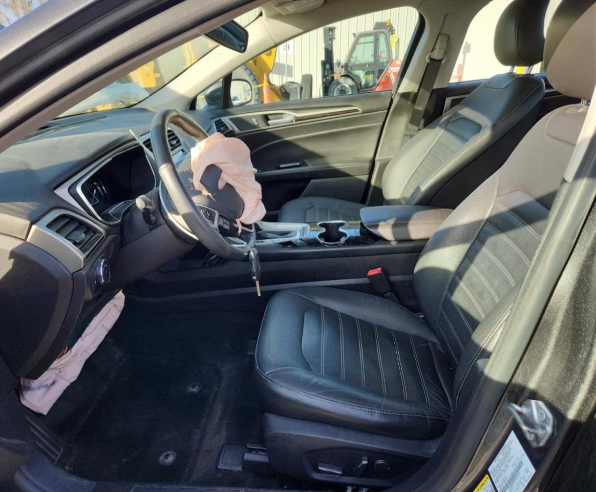 2015 Ford Fusion Se VIN: 3FA6P0HD8FR242725 Lot: 92404465