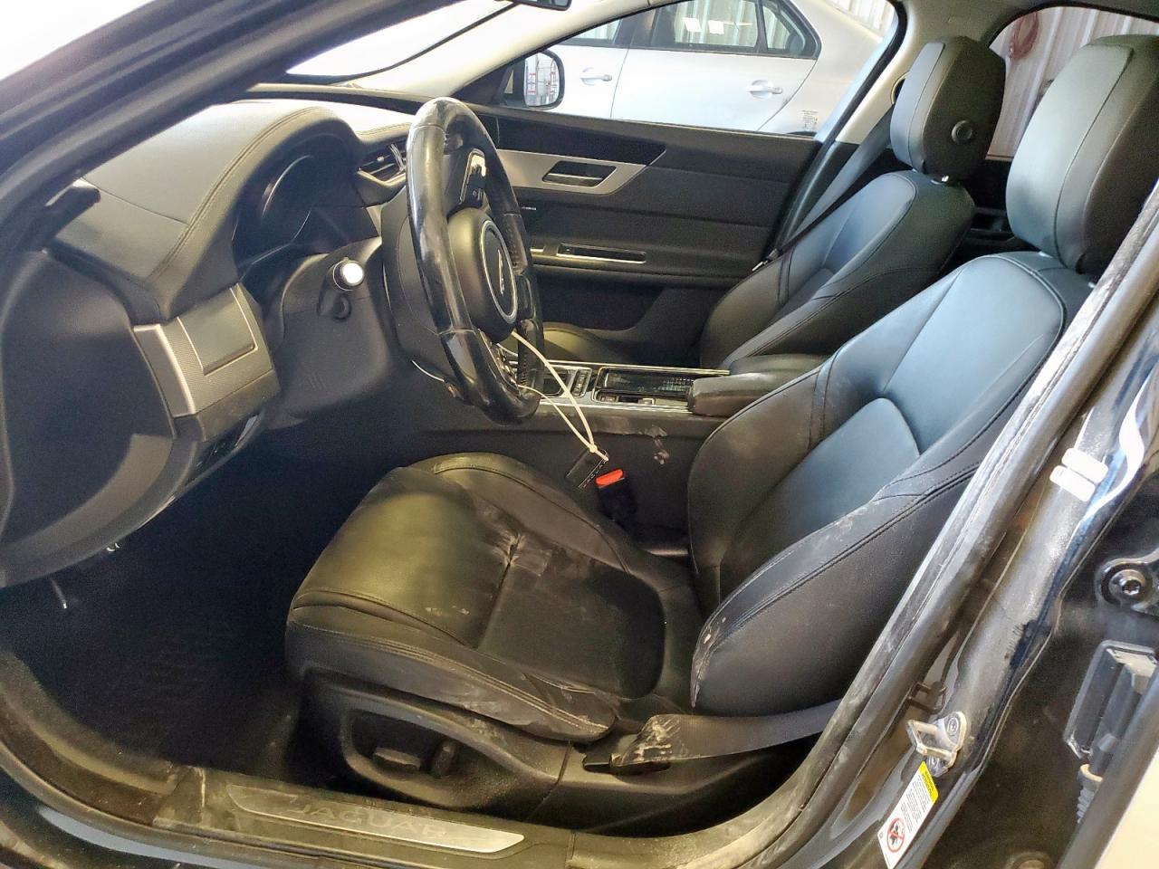 2018 Jaguar Xf VIN: SAJBR4FX8JCY70512 Lot: 91563855