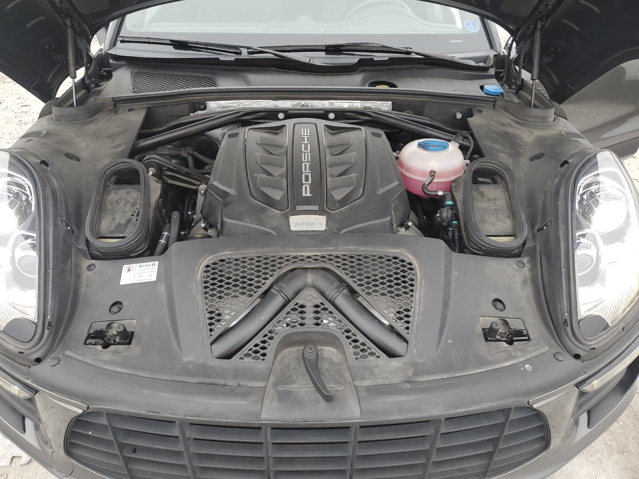 2016 Porsche Macan S VIN: WP1AB2A56GLB57351 Lot: 93600235