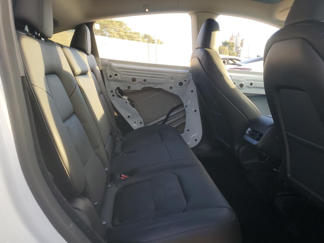 2025 Tesla Model Y VIN: 7SAYGDED3SF265620 Lot: 91872285