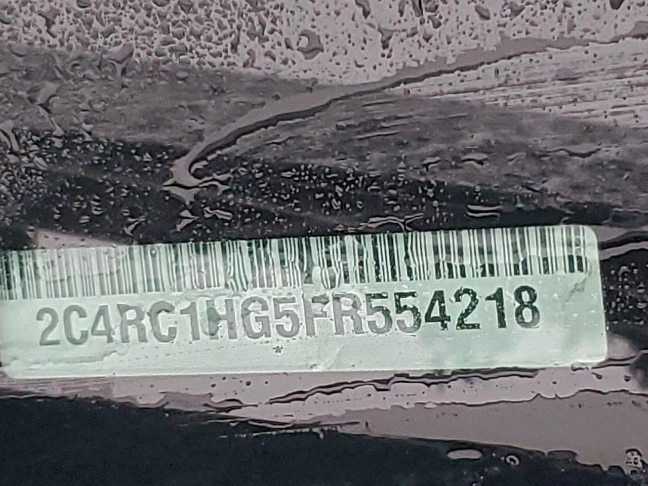 2015 Chrysler Town & Country S VIN: 2C4RC1HG5FR554218 Lot: 94098035