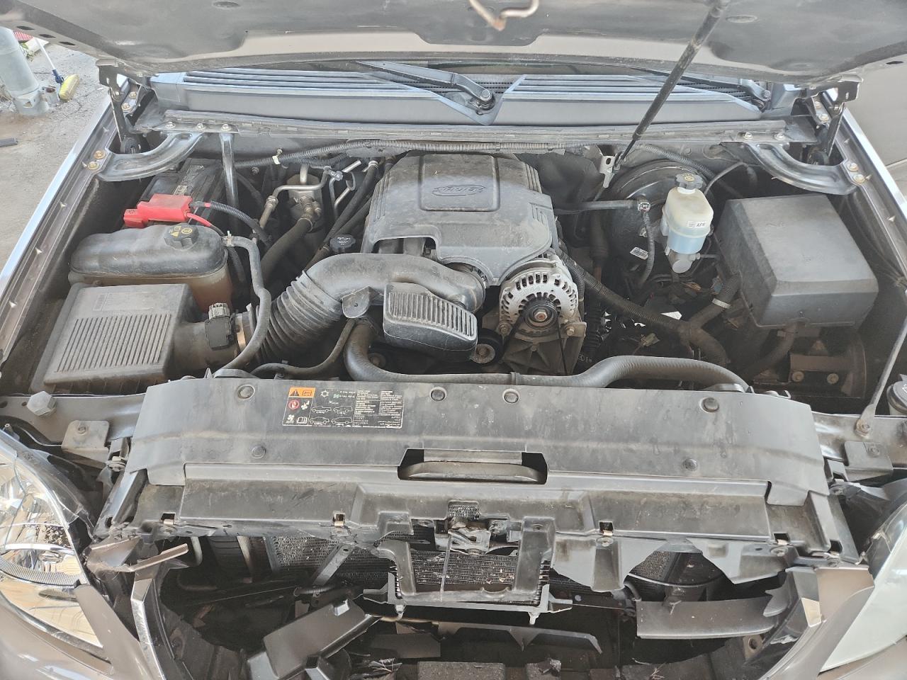 2011 GMC Yukon Xl K1500 Slt VIN: 1GKS2KE33BR269761 Lot: 92331685