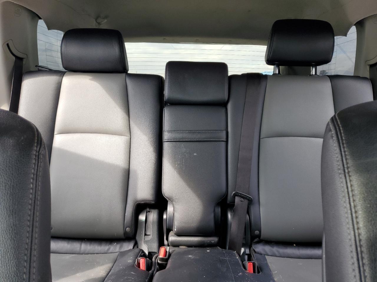 2018 Toyota 4Runner Sr5/Sr5 Premium VIN: JTEBU5JR5J5602805 Lot: 92547155