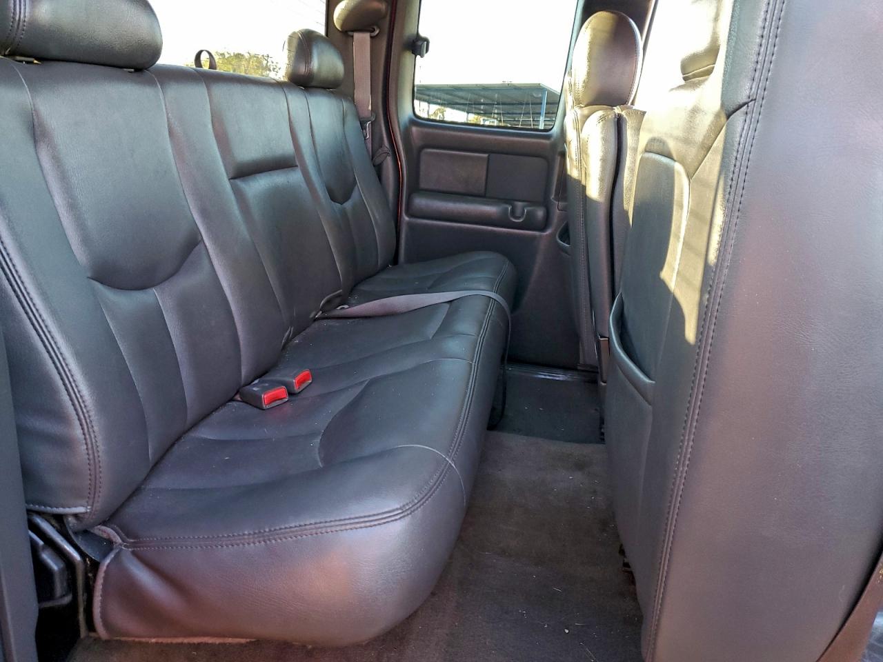 2003 GMC Sierra K2500 Heavy Duty VIN: 1GTHK29U13E333104 Lot: 94097525