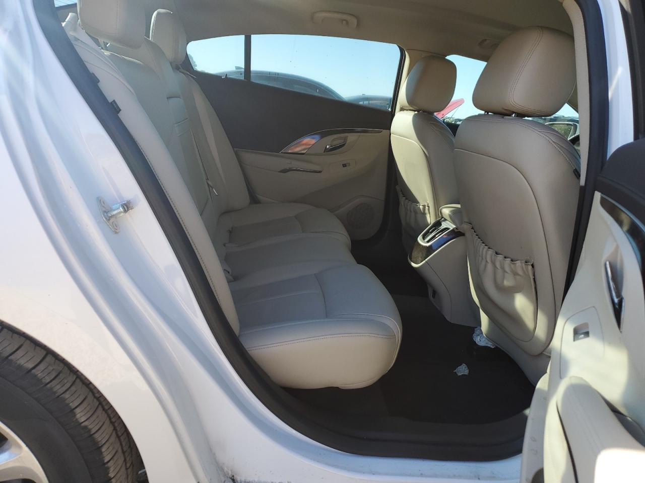 2015 Buick Lacrosse VIN: 1G4GB5G33FF186768 Lot: 90994865