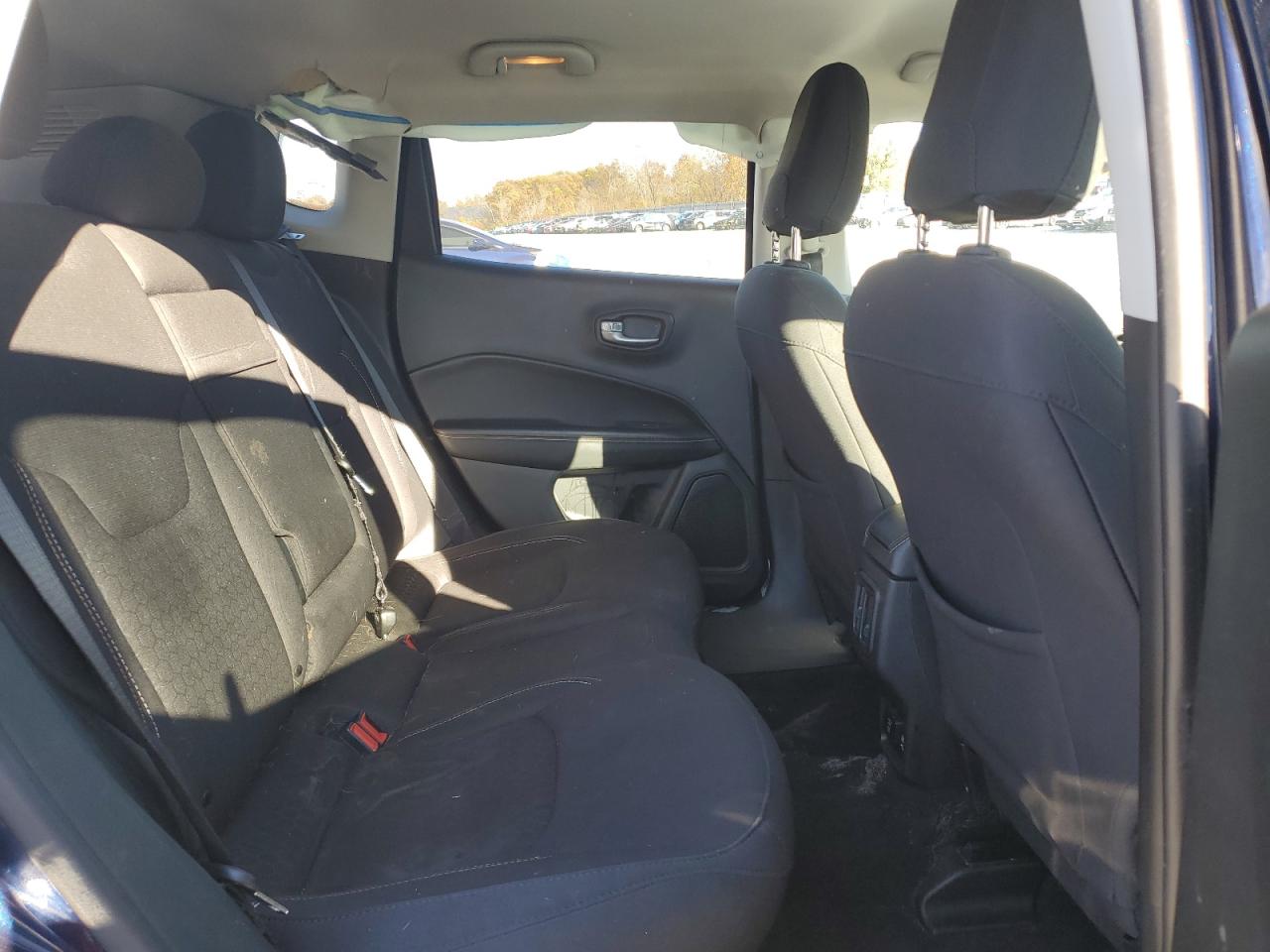 2019 Jeep Compass Sport VIN: 3C4NJCAB9KT636877 Lot: 91918225