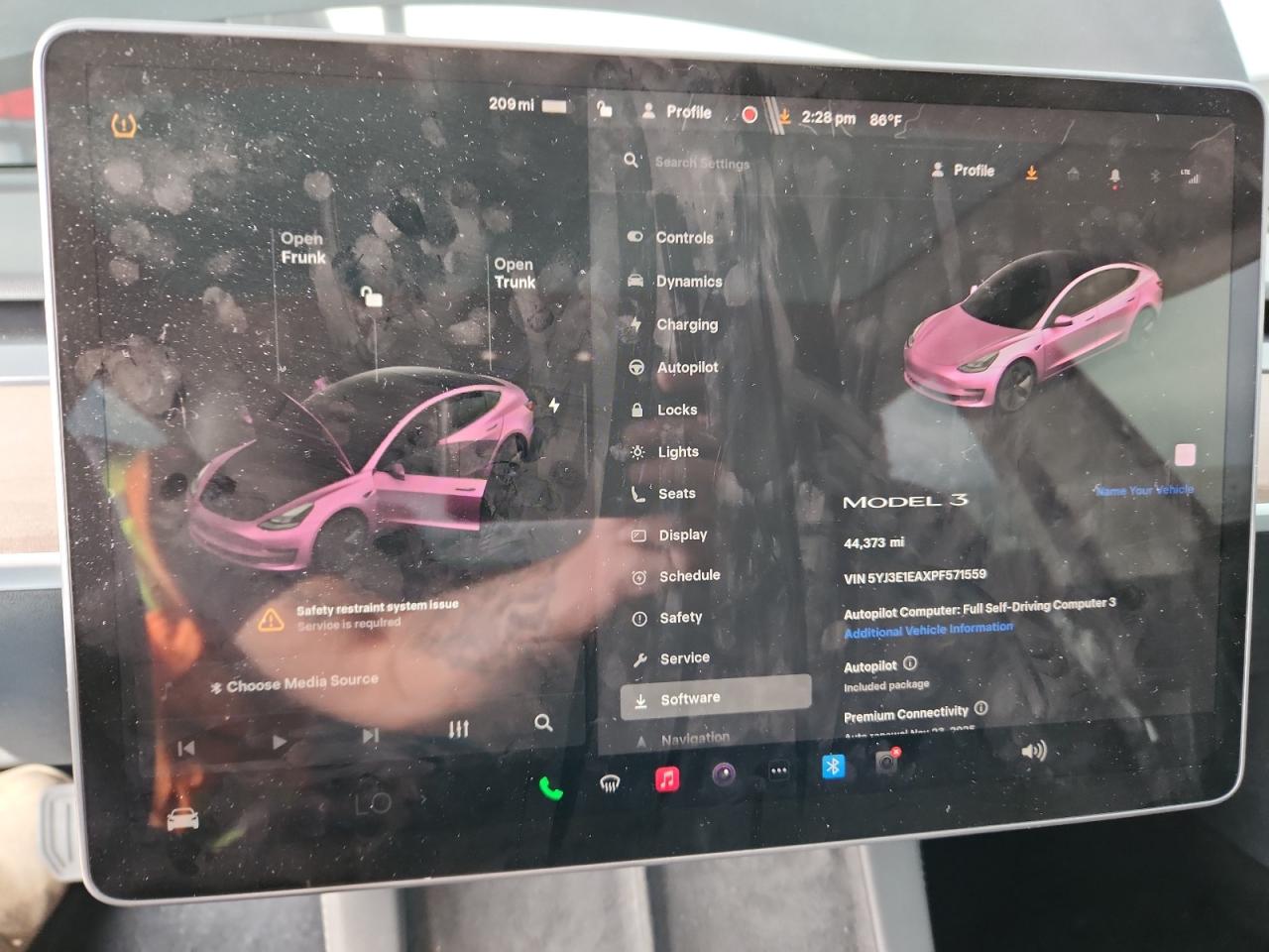 2023 Tesla Model 3 VIN: 5YJ3E1EAXPF571559 Lot: 92494255