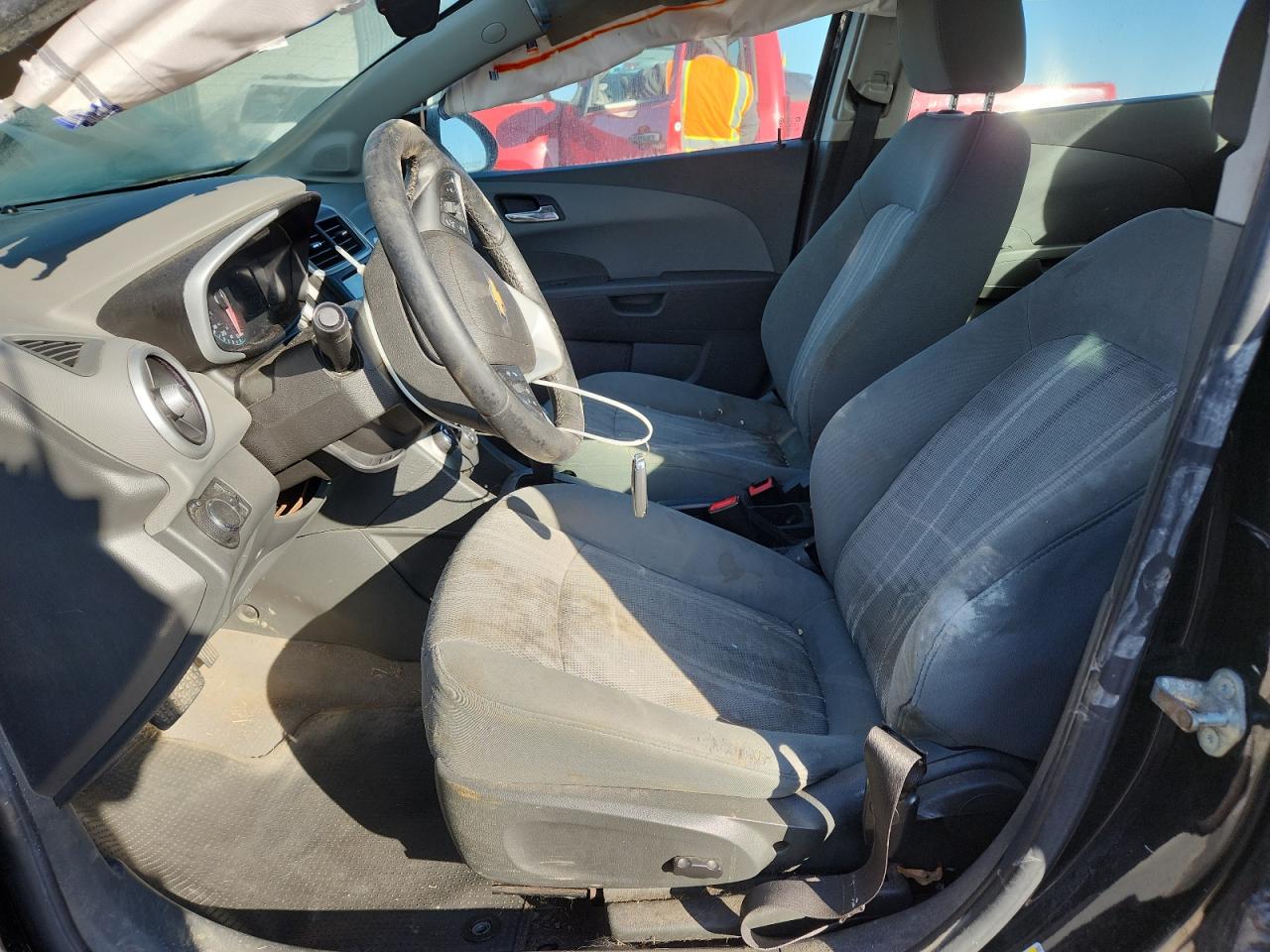 2019 Chevrolet Sonic Lt VIN: 1G1JD5SB4K4149097 Lot: 92269925