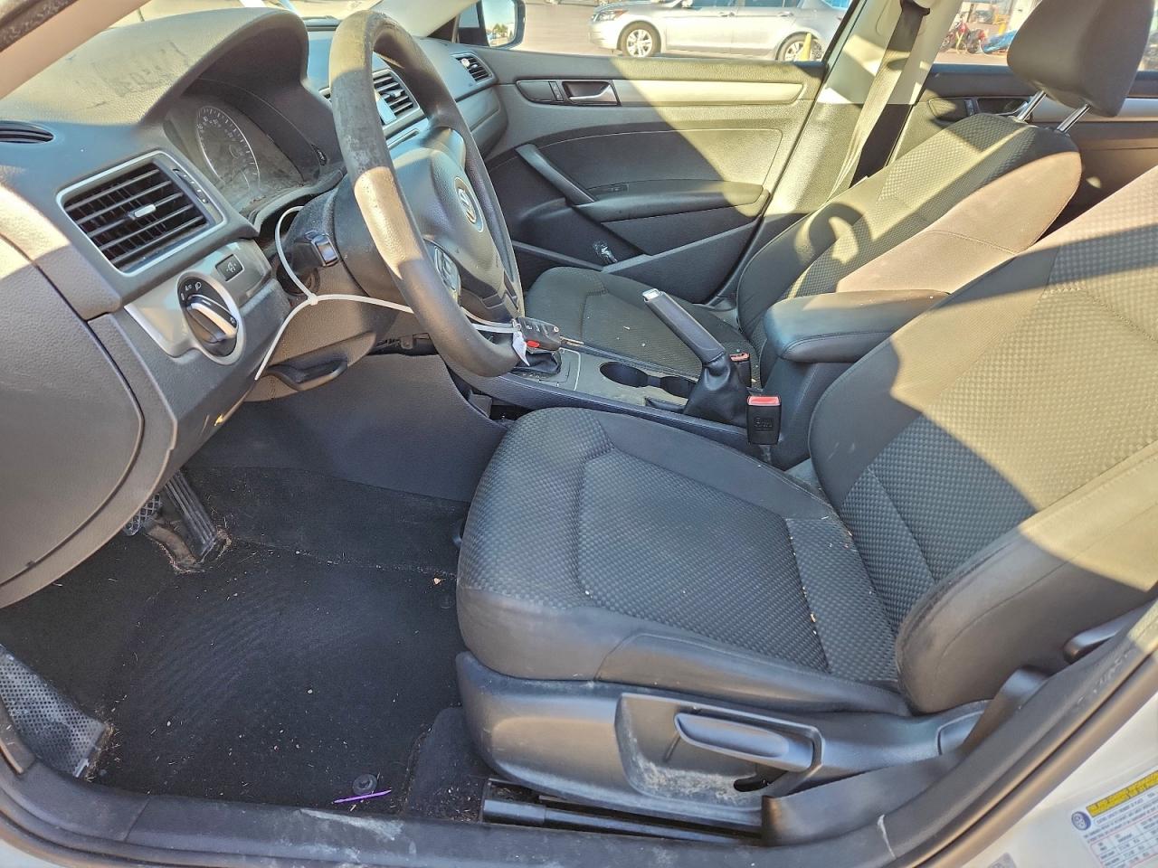 2013 Volkswagen Passat S VIN: 1VWAH7A39DC050041 Lot: 93972095