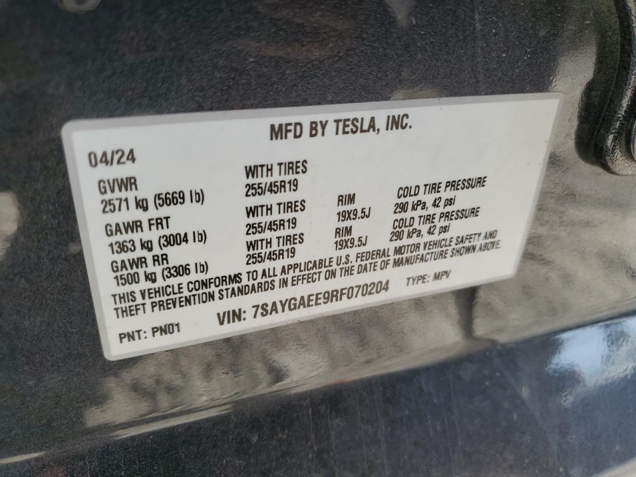 2024 Tesla Model Y VIN: 7SAYGAEE9RF070204 Lot: 91566045