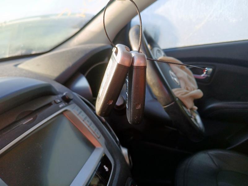 2011 HYUNDAI IX35 2.0 CRDI PREMIUM 5DR