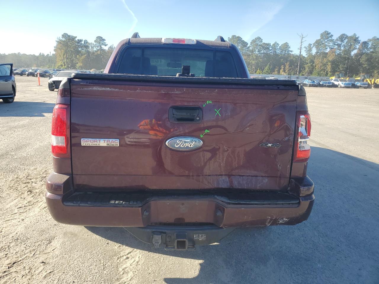 2007 Ford Explorer Sport Trac Limited VIN: 1FMEU53827UB06215 Lot: 91043015