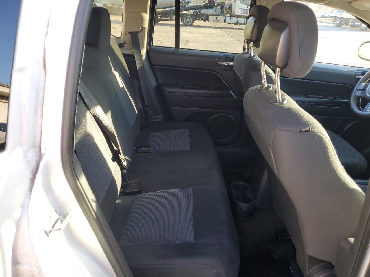 2014 Jeep Compass Sport VIN: 1C4NJCBAXED539042 Lot: 85437115