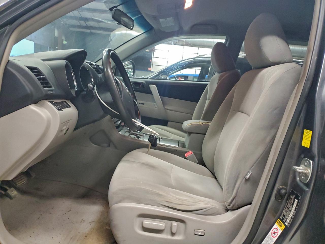 2010 Toyota Highlander VIN: 5TDBK3EH2AS015598 Lot: 94640345