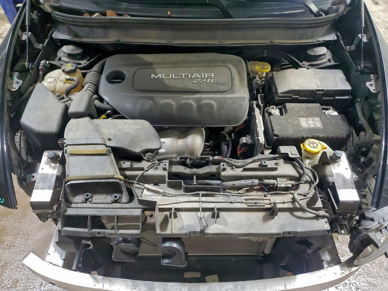 2018 Jeep Cherokee Latitude Plus VIN: 1C4PJLLB2JD584874 Lot: 94700235