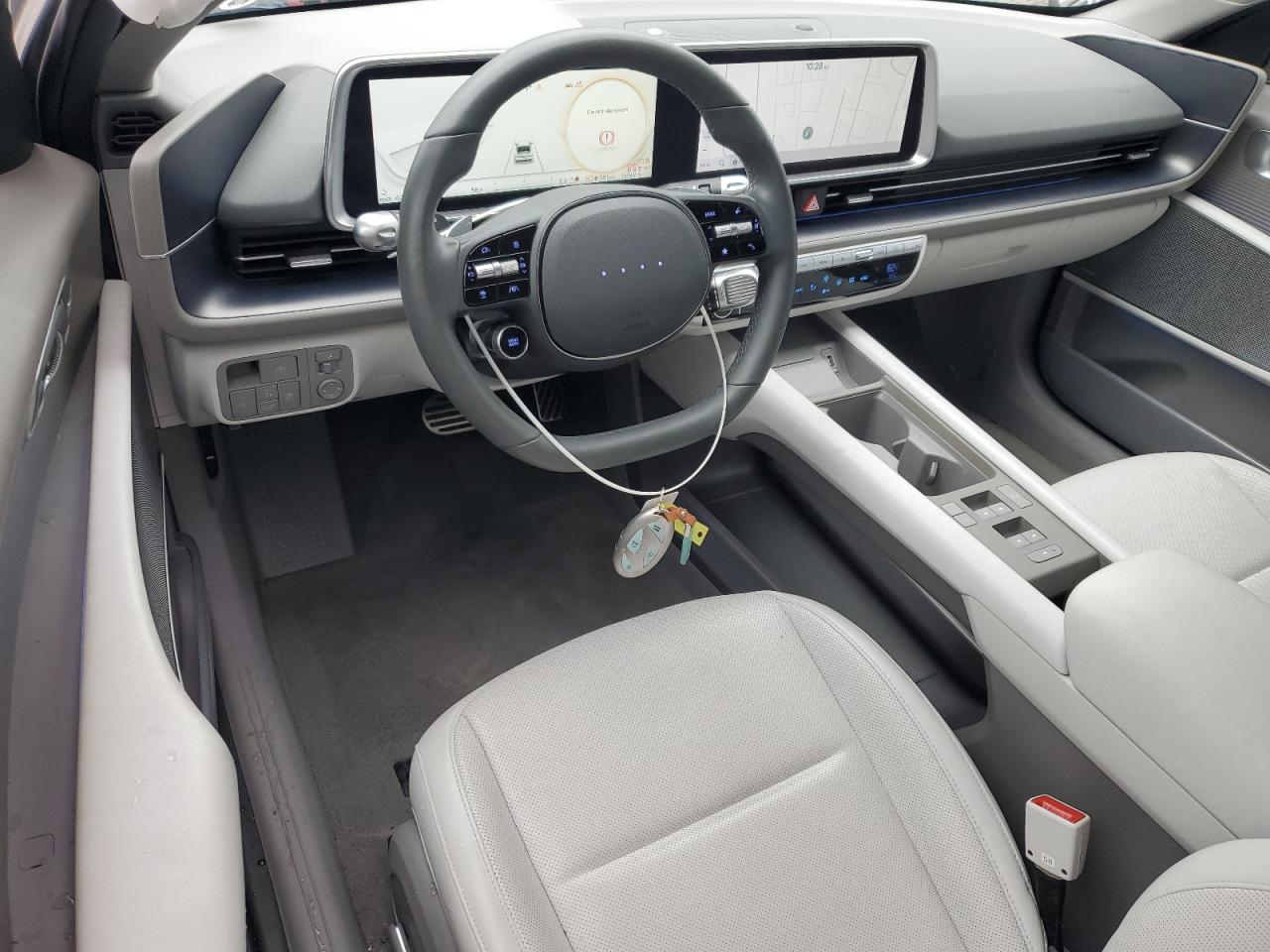 2023 Hyundai Ioniq 6 Limited VIN: KMHM54AA2PA044860 Lot: 93101365