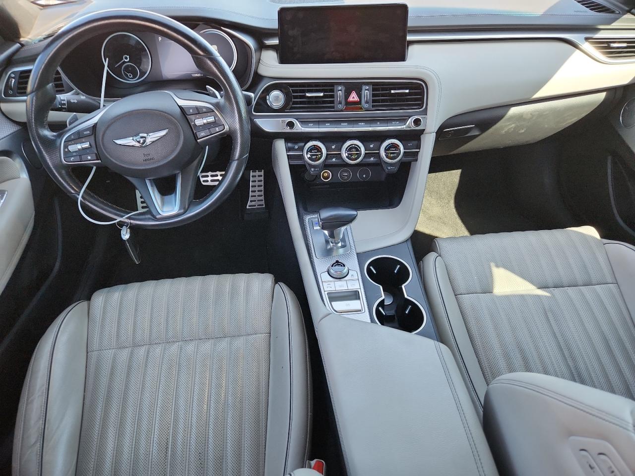 2022 Genesis G70 Base VIN: KMTG54TE6NU085037 Lot: 90705025