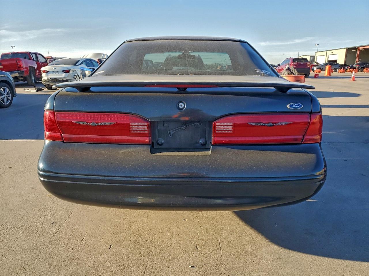 1997 Ford Thunderbird Lx VIN: 1FALP62W5VH101689 Lot: 92436025