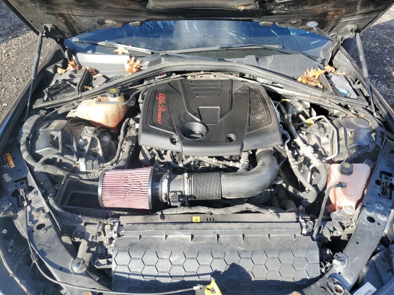 2018 Alfa Romeo Giulia Ti Q4 VIN: ZARFAEEN8J7597325 Lot: 91637325