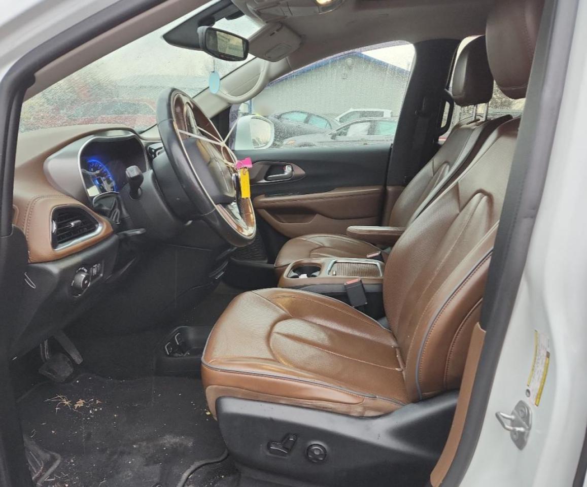 2019 Chrysler Pacifica Limited VIN: 2C4RC1GG4KR617224 Lot: 93220785