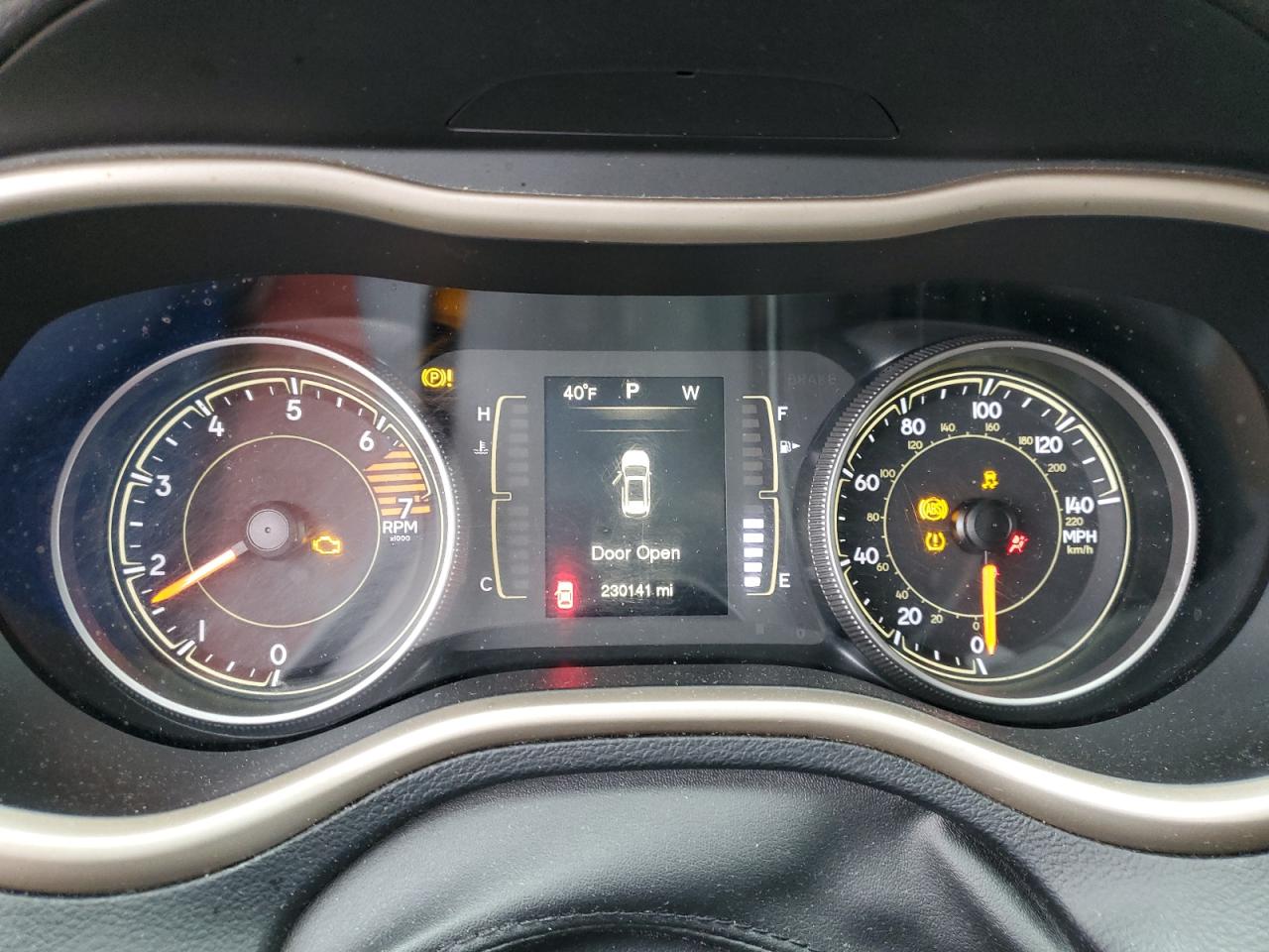 2016 Jeep Cherokee Latitude VIN: 1C4PJLCB8GW290912 Lot: 93078705