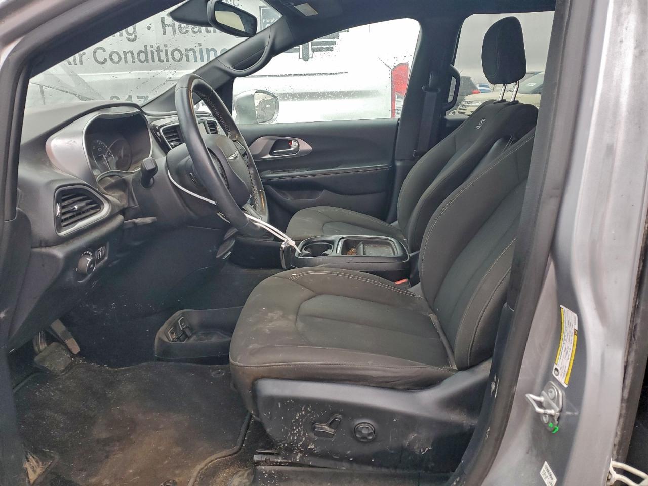 2020 Chrysler Pacifica Touring VIN: 2C4RC1FG4LR101822 Lot: 93840655