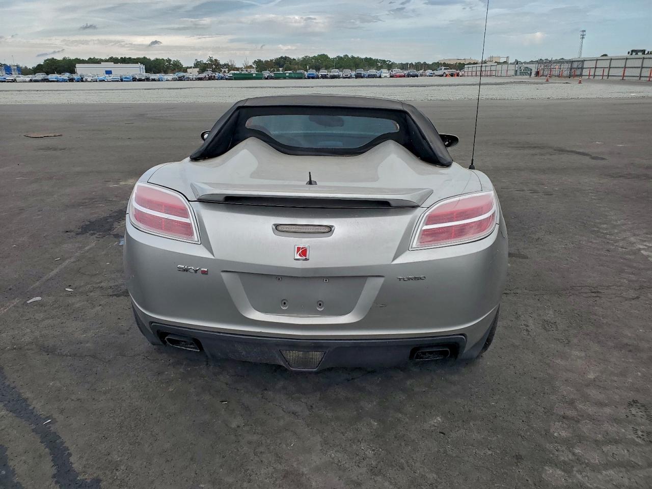 2008 Saturn Sky Redline VIN: 1G8MF35X58Y128779 Lot: 94571385