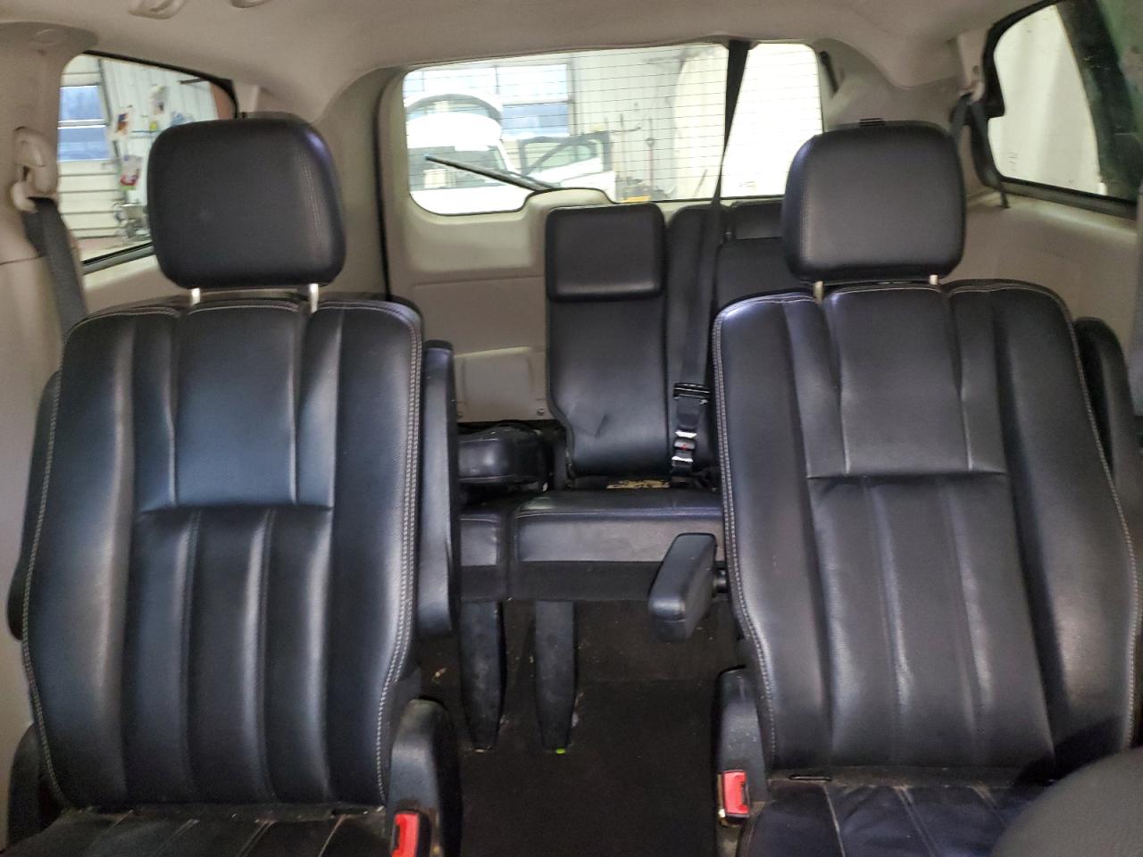 2013 Chrysler Town & Country Touring VIN: 2C4RC1BG8DR649314 Lot: 92438835