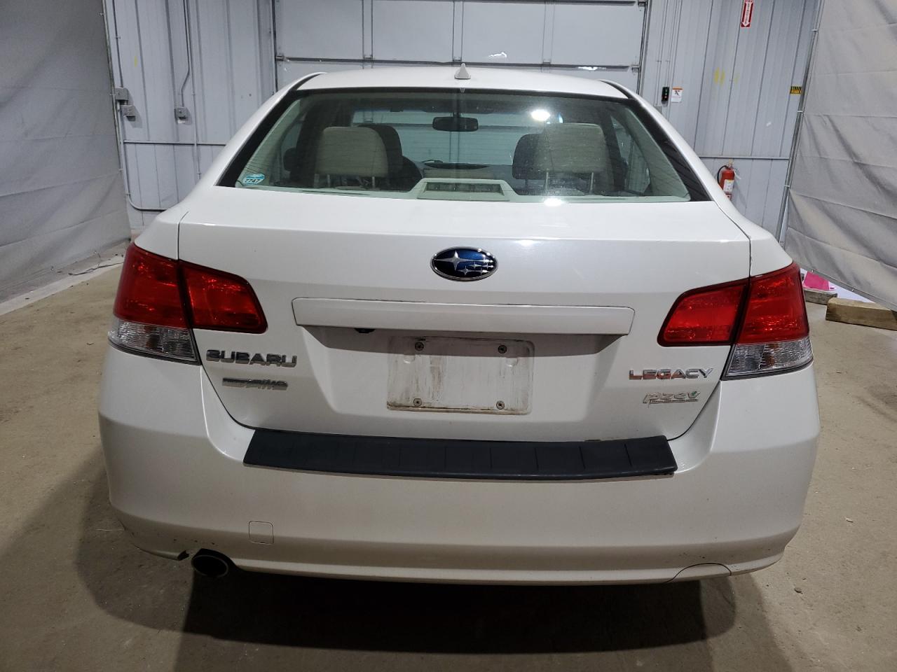 2014 Subaru Legacy 2.5I Premium VIN: 4S3BMBD60E3019712 Lot: 92822255