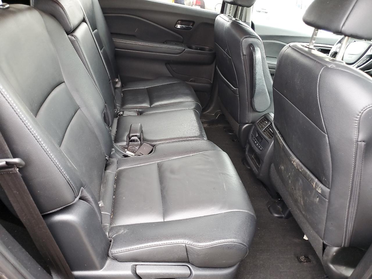 2017 Honda Pilot Exln VIN: 5FNYF6H78HB080201 Lot: 92297305