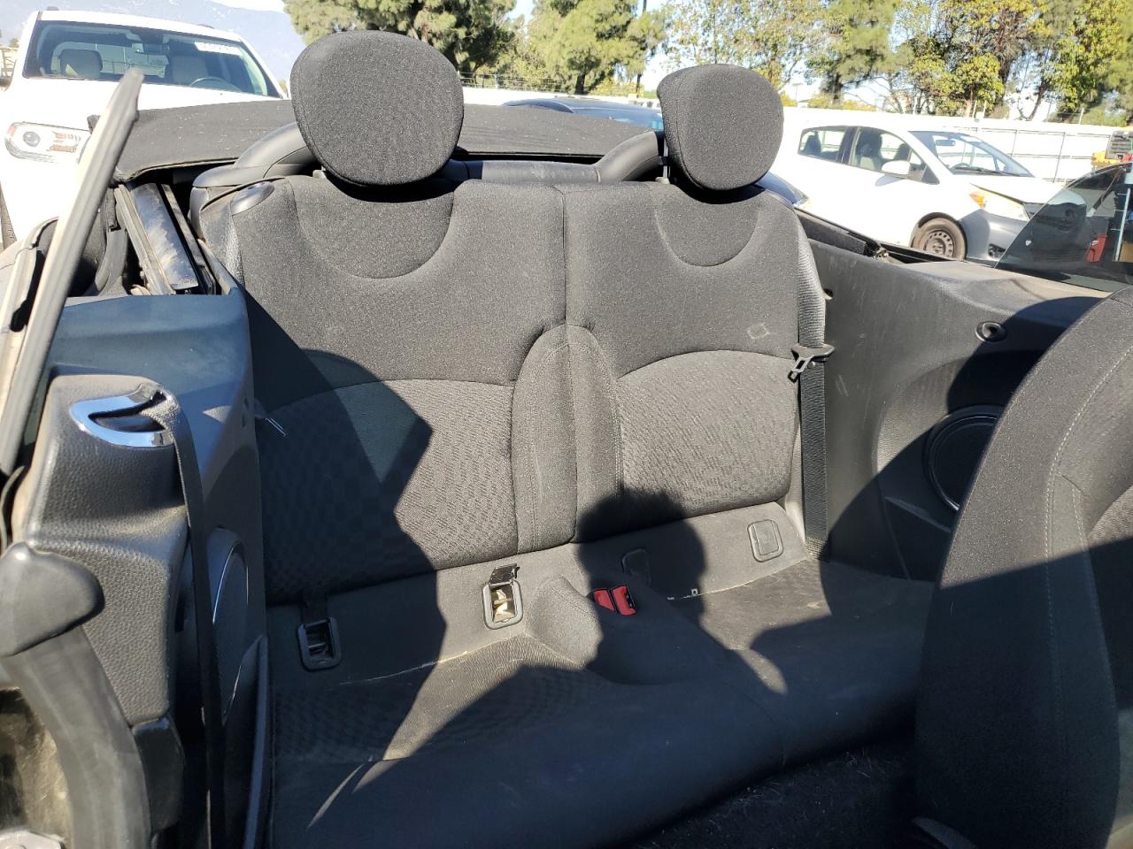 2015 Mini Cooper VIN: WMWZN3C58FT862520 Lot: 90132885