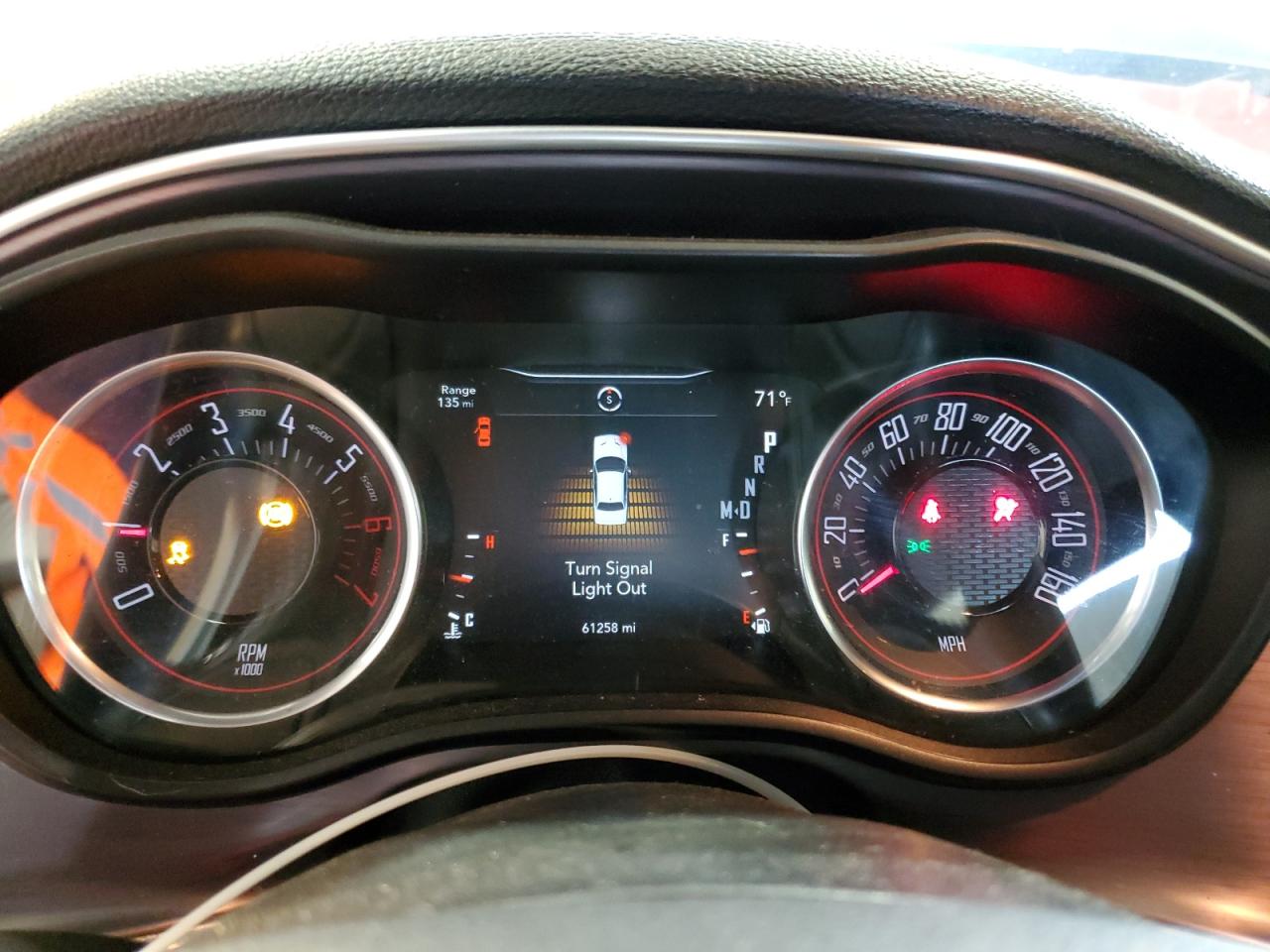 2017 Dodge Challenger R/T VIN: 2C3CDZBT0HH580651 Lot: 92827485