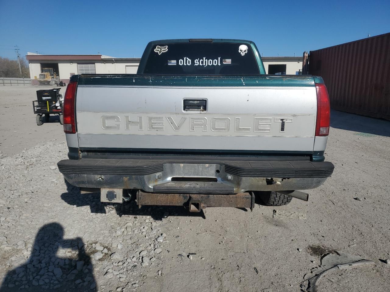 1995 Chevrolet Gmt-400 K1500 VIN: 2GCEK19KXS1239685 Lot: 92710715