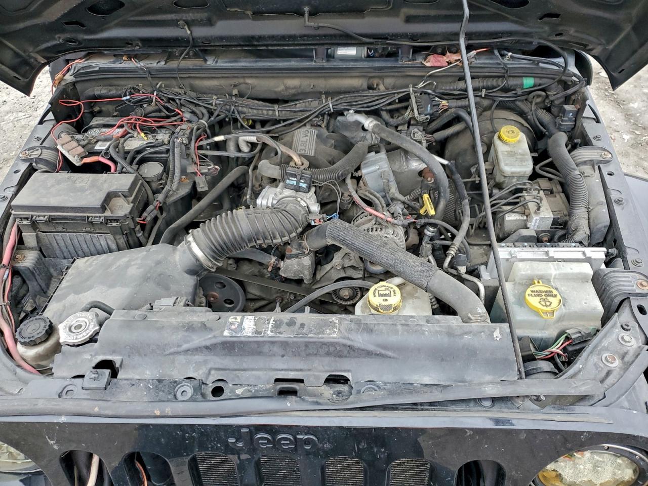 2011 Jeep Wrangler Unlimited Sport VIN: 1J4BA3H1XBL565694 Lot: 93919735