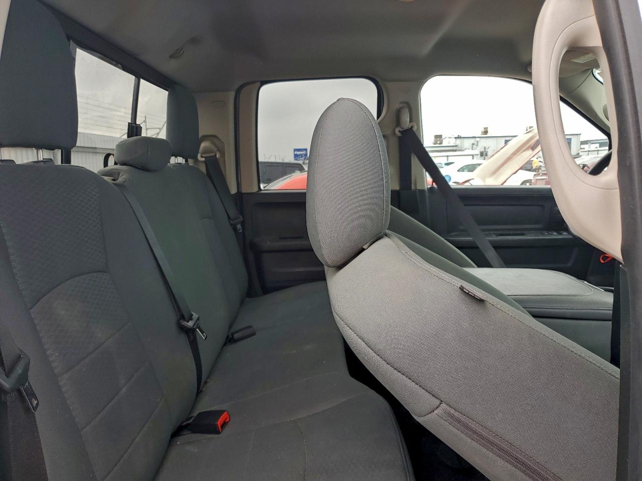 2016 Ram 1500 St VIN: 1C6RR6FG7GS263273 Lot: 91810105