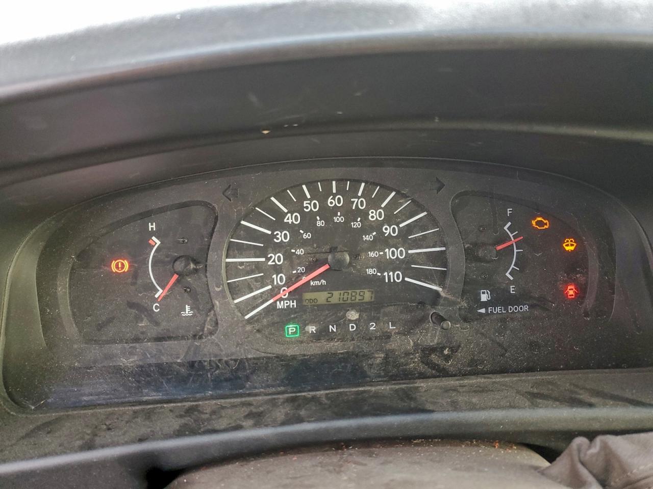 2000 Toyota Sienna Ce VIN: 4T3ZF19C7YU176270 Lot: 94343375