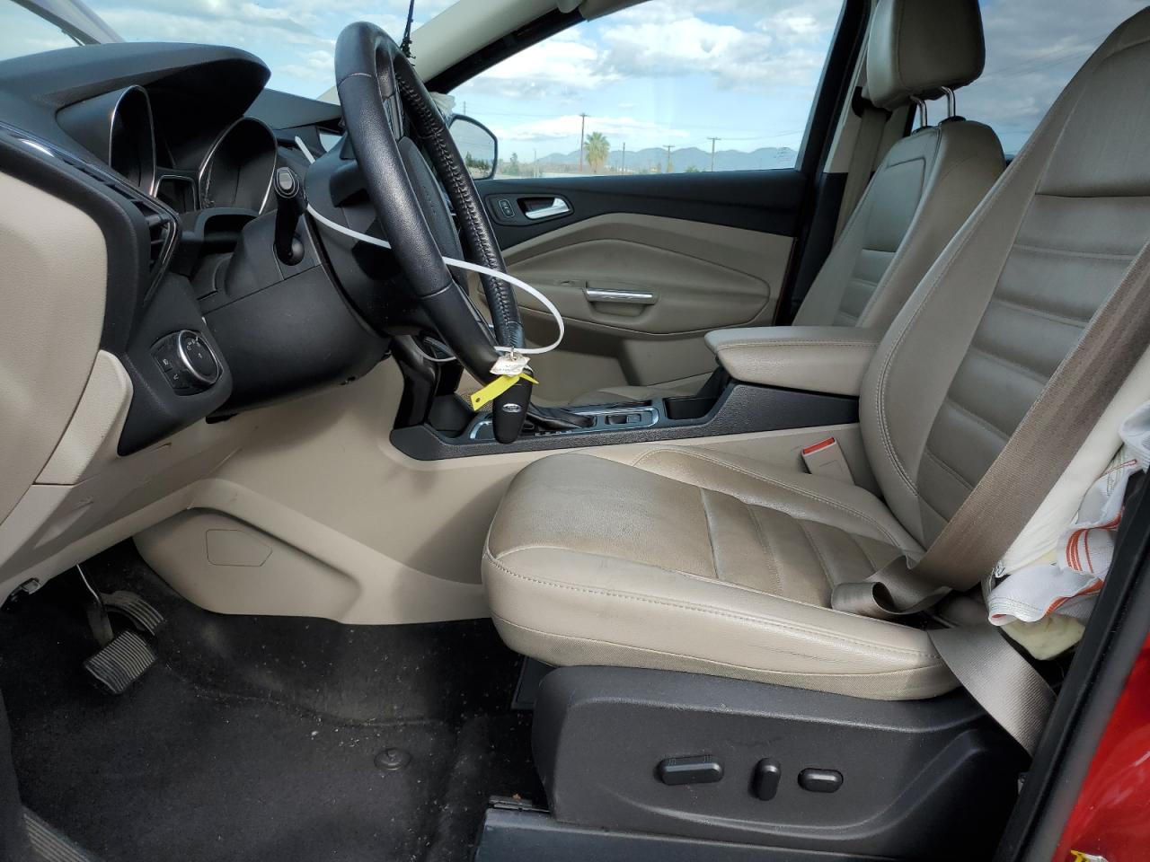 2017 Ford Escape Titanium VIN: 1FMCU0J92HUB16072 Lot: 92486235