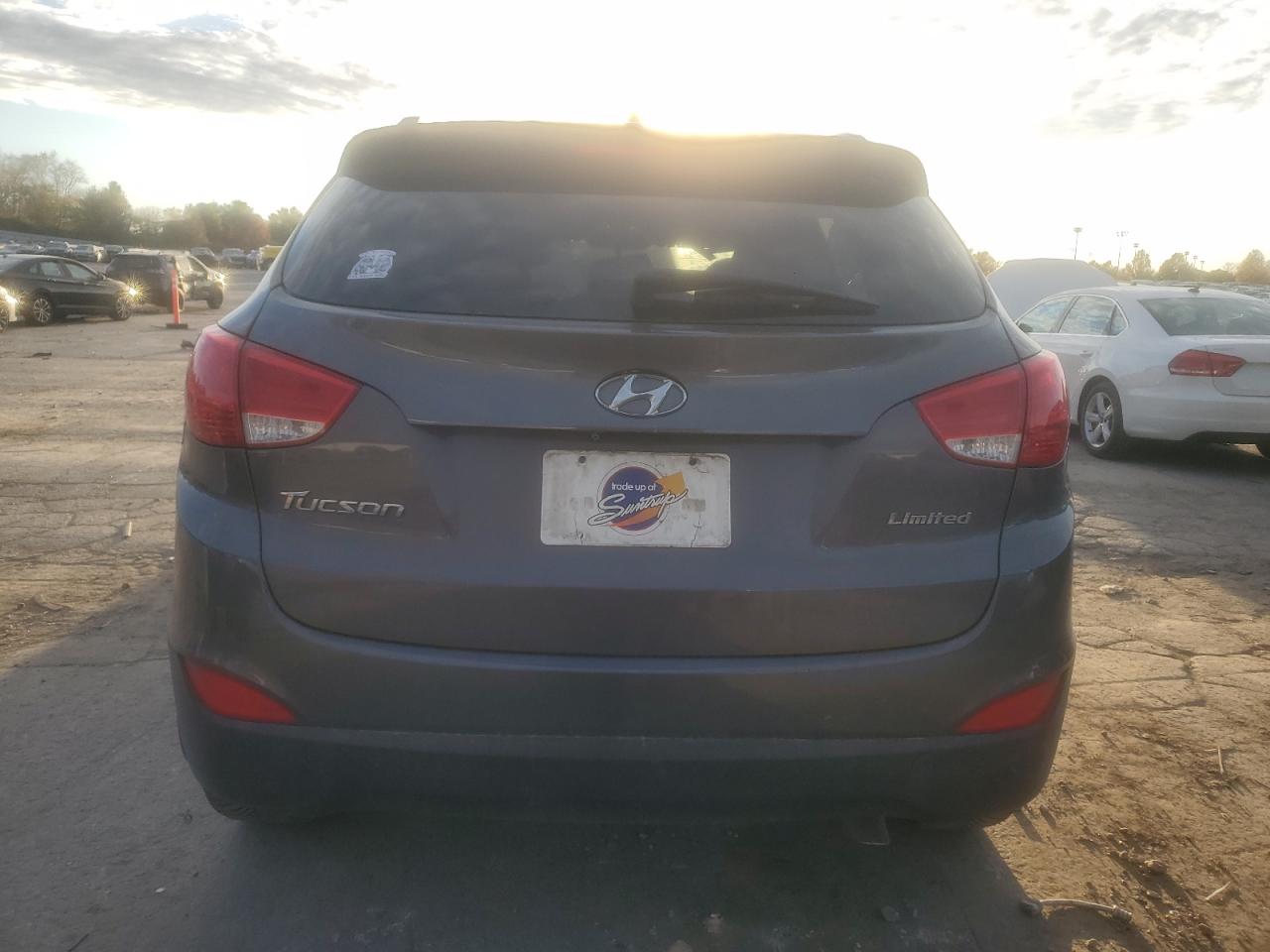 2014 Hyundai Tucson Gls VIN: KM8JU3AG8EU900002 Lot: 92379325