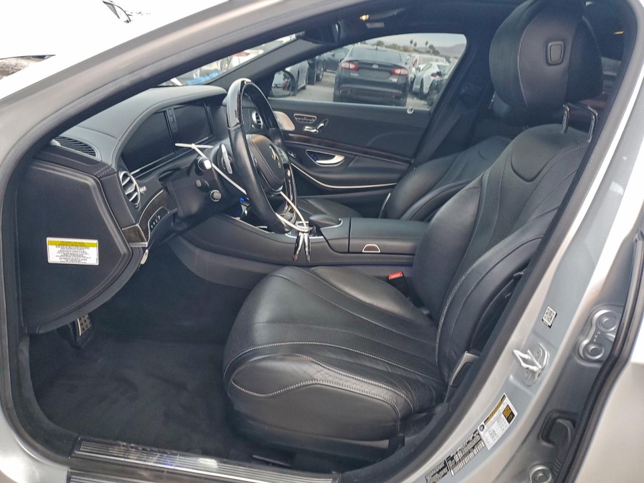 2014 Mercedes-Benz S 550 VIN: WDDUG8CB5EA037786 Lot: 93902775