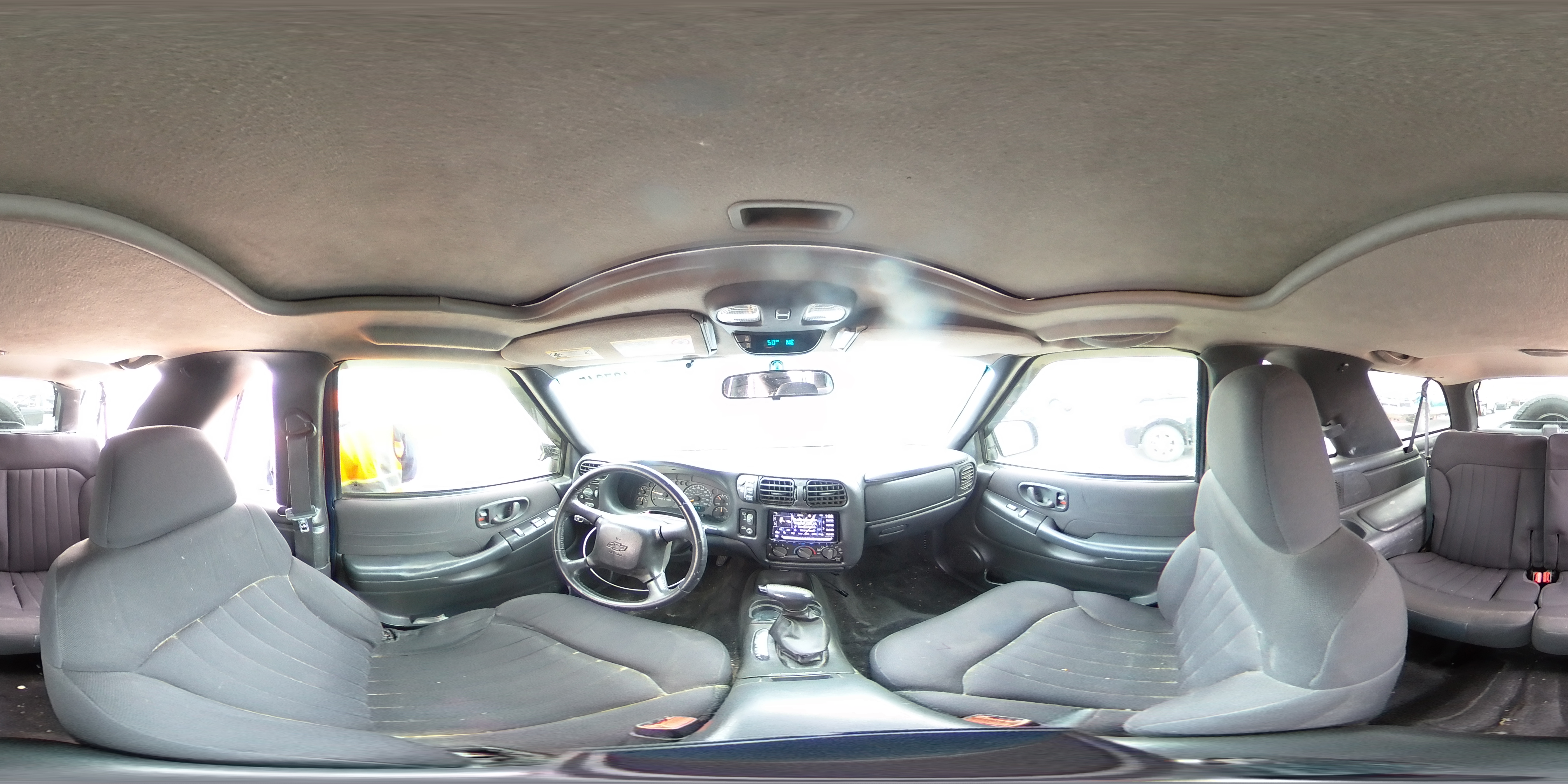 2004 Chevrolet Blazer VIN: 1GNCT18XX4K153661 Lot: 91137245