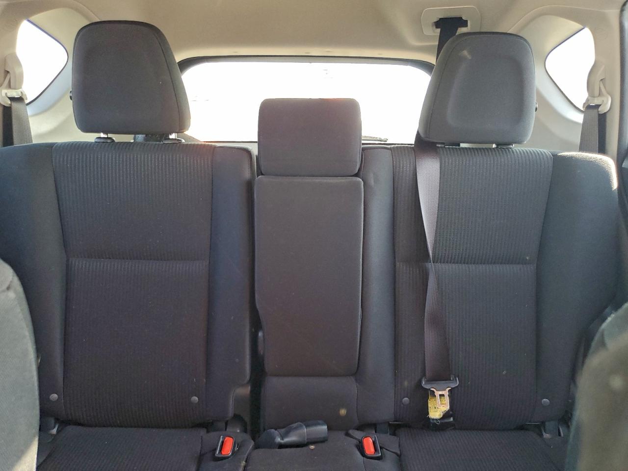 2017 Toyota Rav4 Le VIN: JTMZFREV6HJ144415 Lot: 91545265