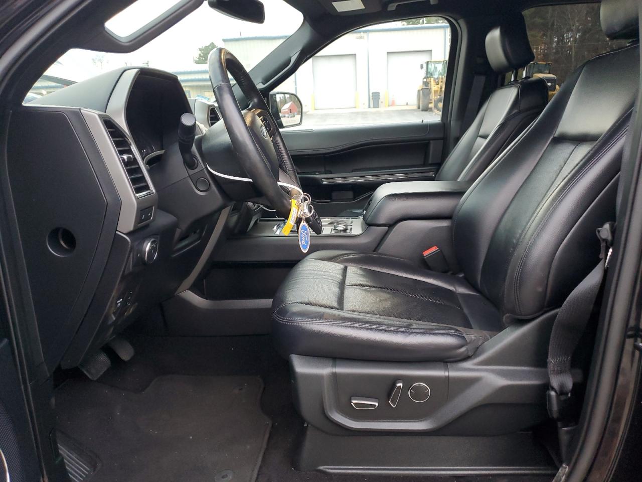 2019 Ford Expedition Max Xlt VIN: 1FMJK1JT3KEA51927 Lot: 92662285